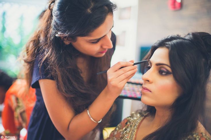 Best Beauty Parlour and Makeup for Ladies at Home in Vishwas Khand